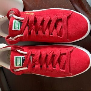 Men’s Puma Red Suede Classic Sneakers size 10.5